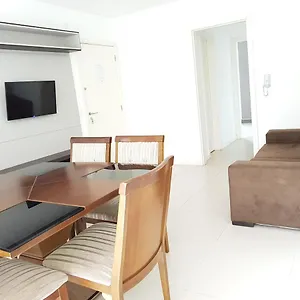 apartamento-200m-da-praia.santa-catarina-brasil.com/