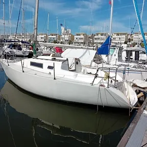 Veleiro Antigo Botel