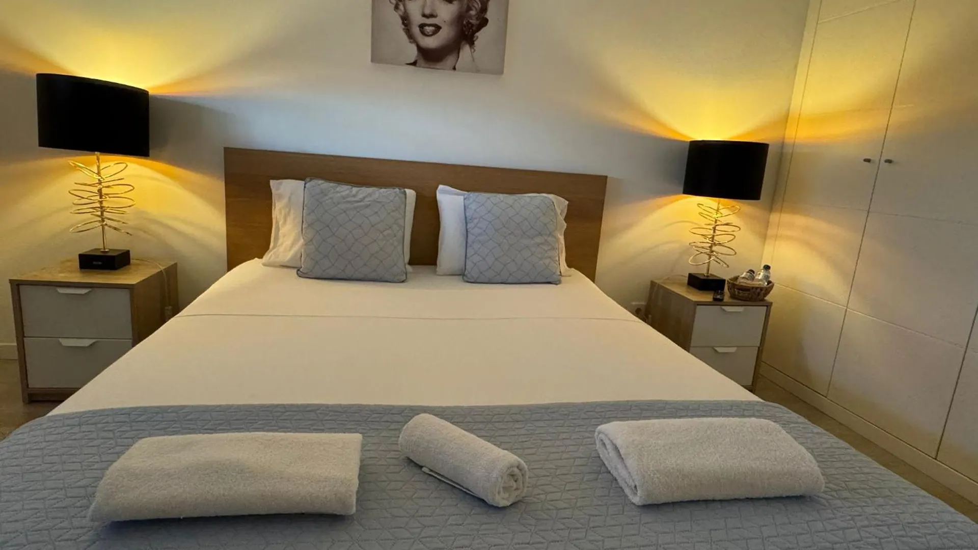 Airport Room Lisboa 葡萄牙